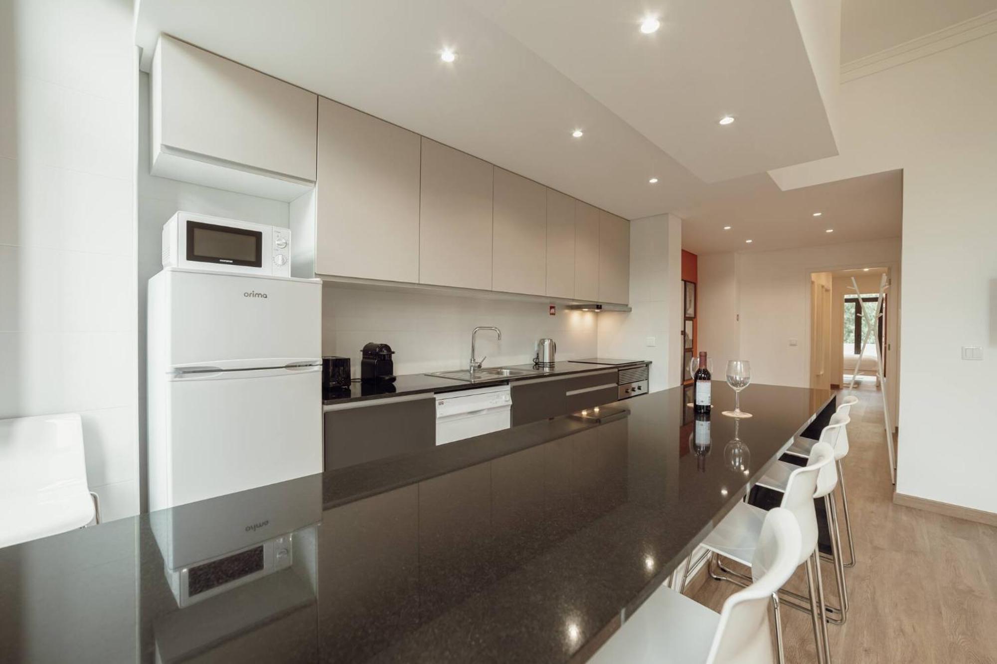 Modern Bonfim By Hosty Apartment Порто Екстериор снимка