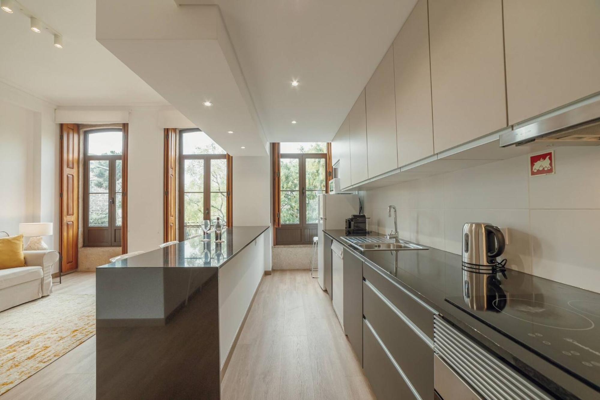 Modern Bonfim By Hosty Apartment Порто Екстериор снимка